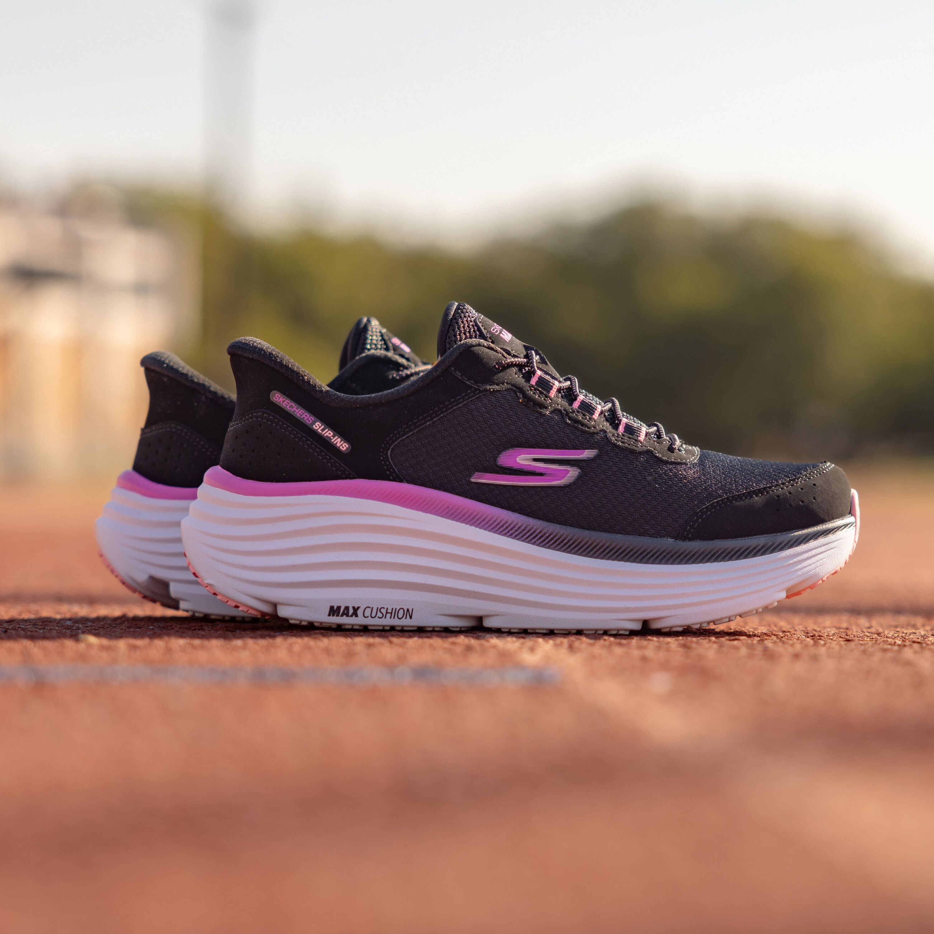 Skechers Slip-ins: Max Cushioning Endeavour - Cardova